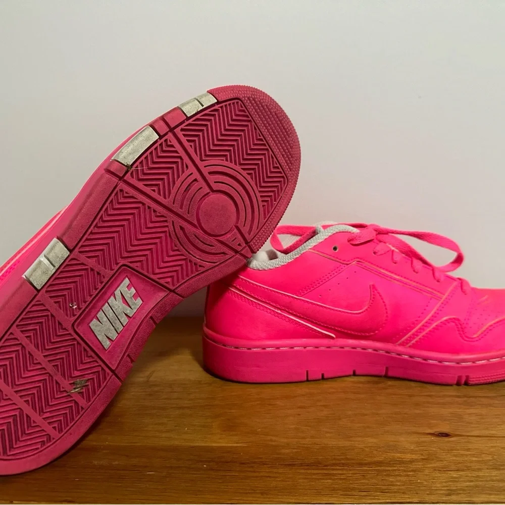 Nike Air Prestige III w8 - Picture 2 of 4